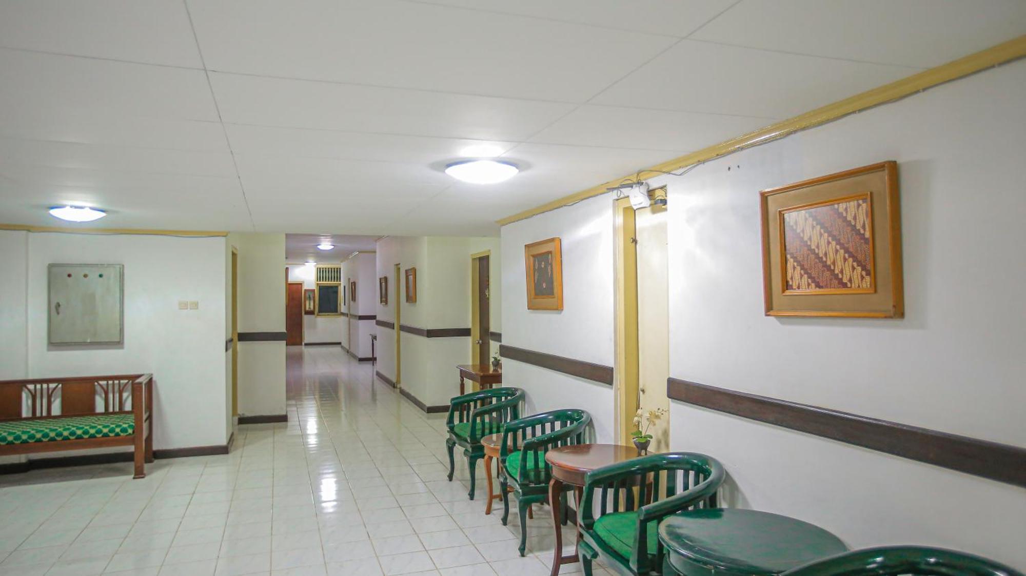 Royal Brongto Hotel Yogyakarta Exterior foto